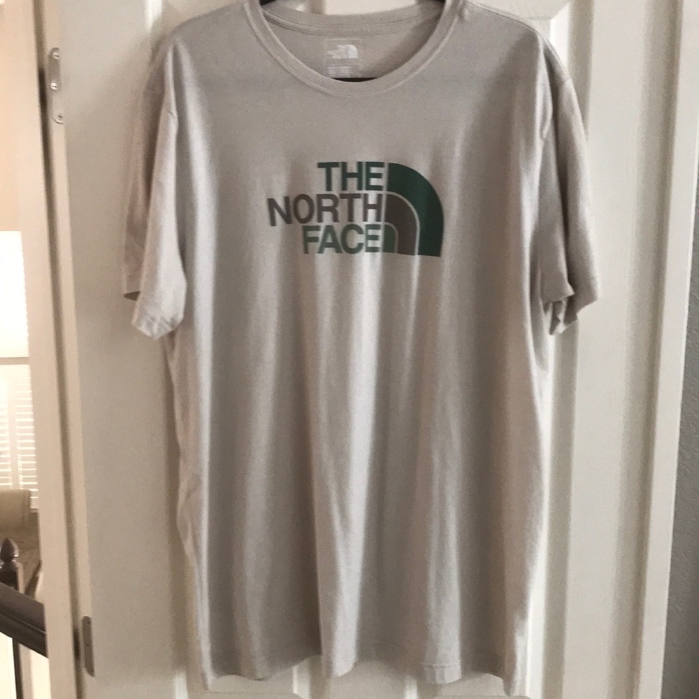 North Face T-shirt XXL